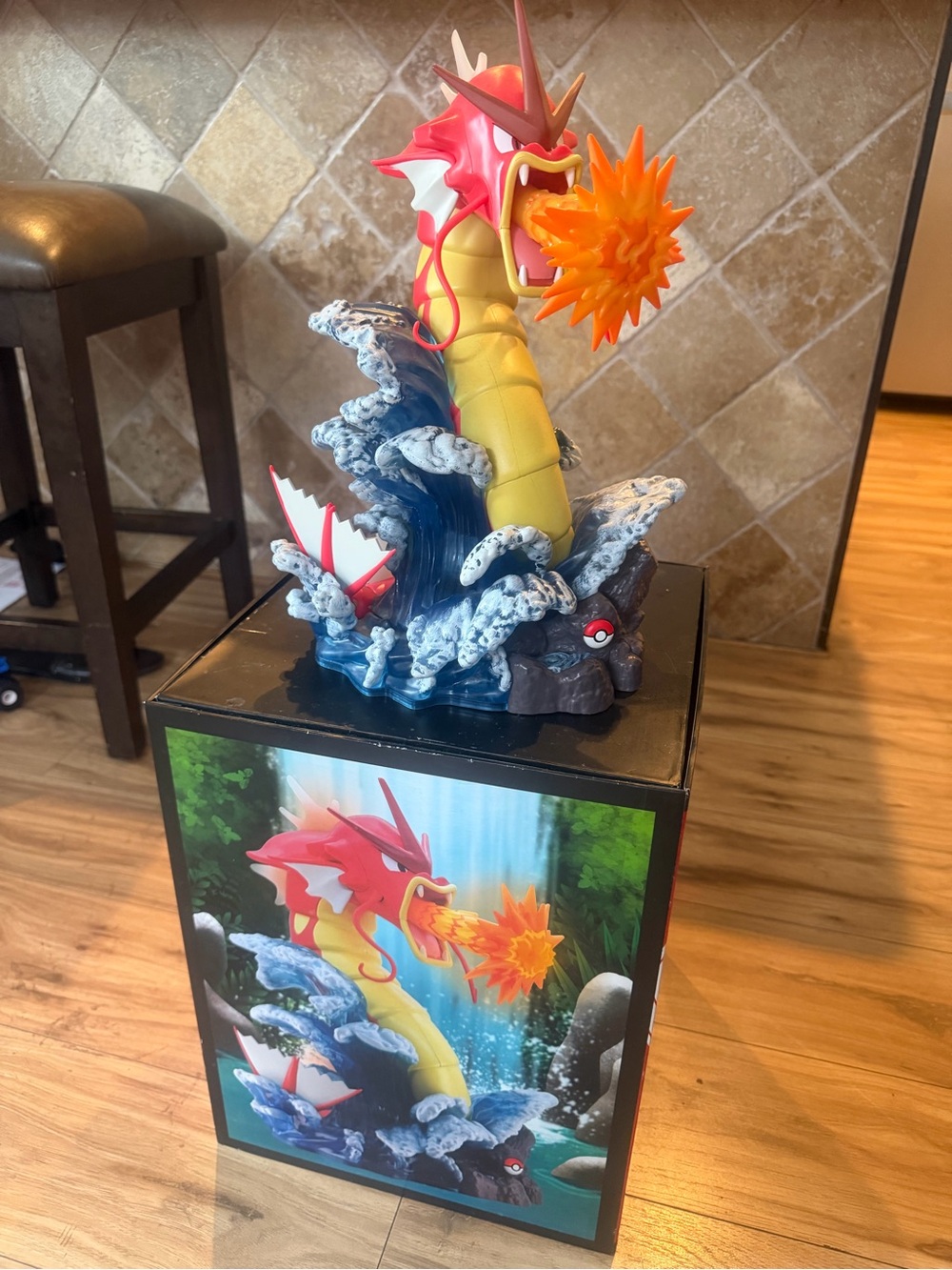 Gyarados Red Dragon Home Art Figurine - Red/Yellow